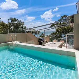 Aparthotel Little Cove Court